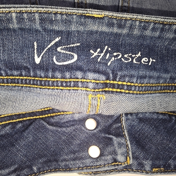 VS Hipster Jean Shorts - Picture 4 of 4
